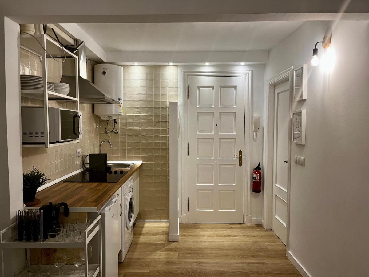 Apartamento Puerta Del Camino 5 - Patio Y Wifi ビルバオ エクステリア 写真