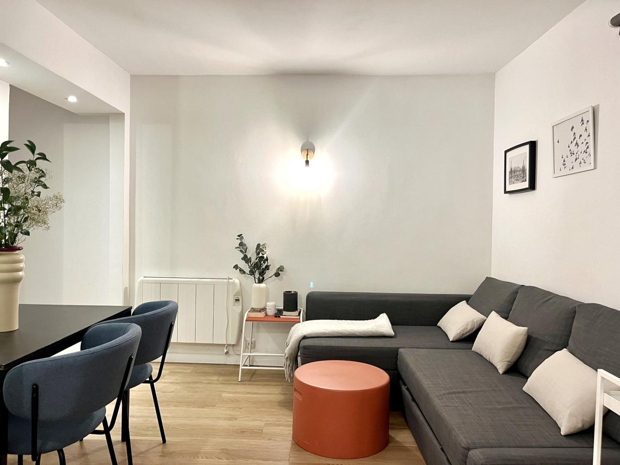 Apartamento Puerta Del Camino 5 - Patio Y Wifi ビルバオ エクステリア 写真