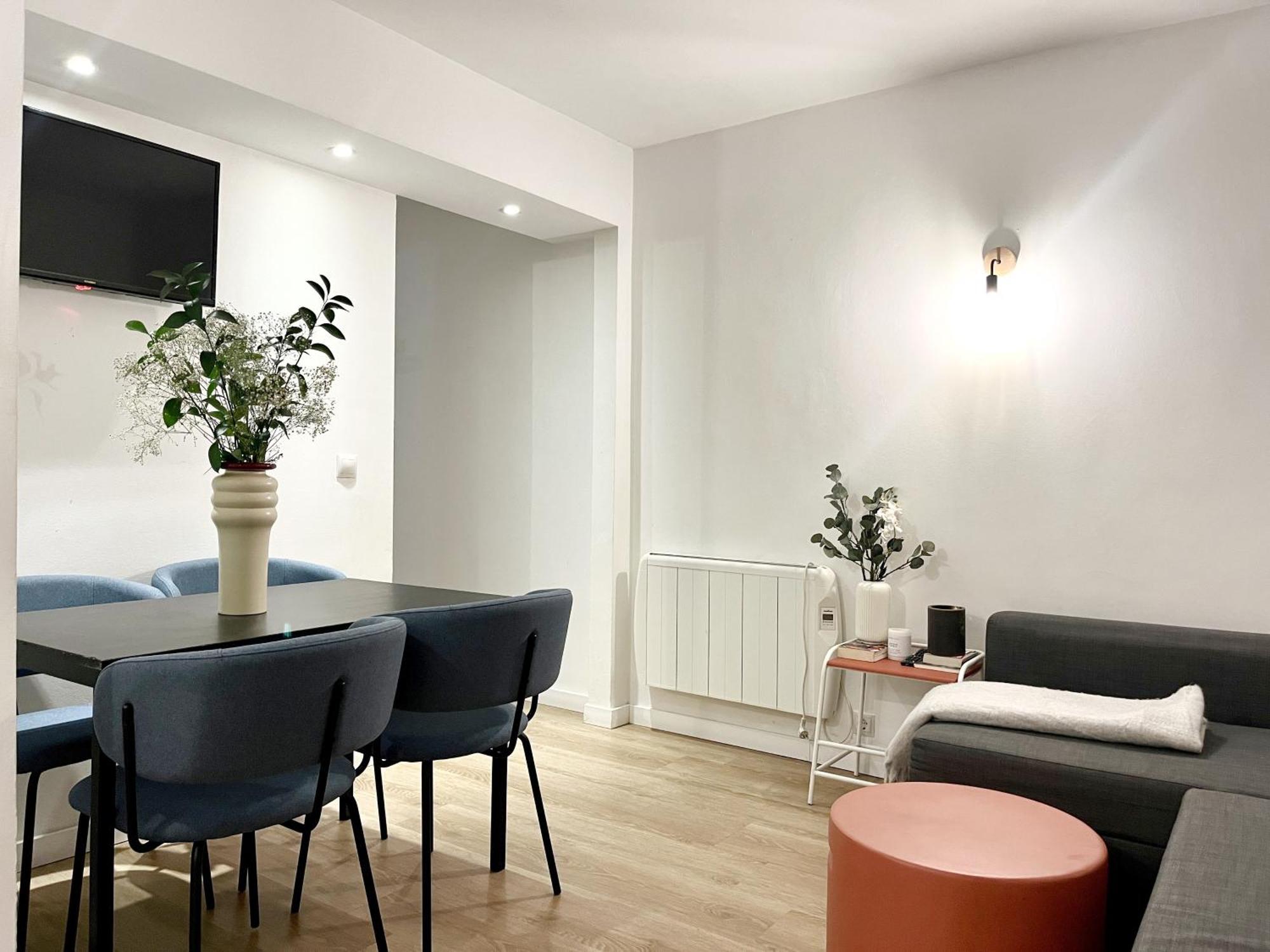 Apartamento Puerta Del Camino 5 - Patio Y Wifi ビルバオ エクステリア 写真